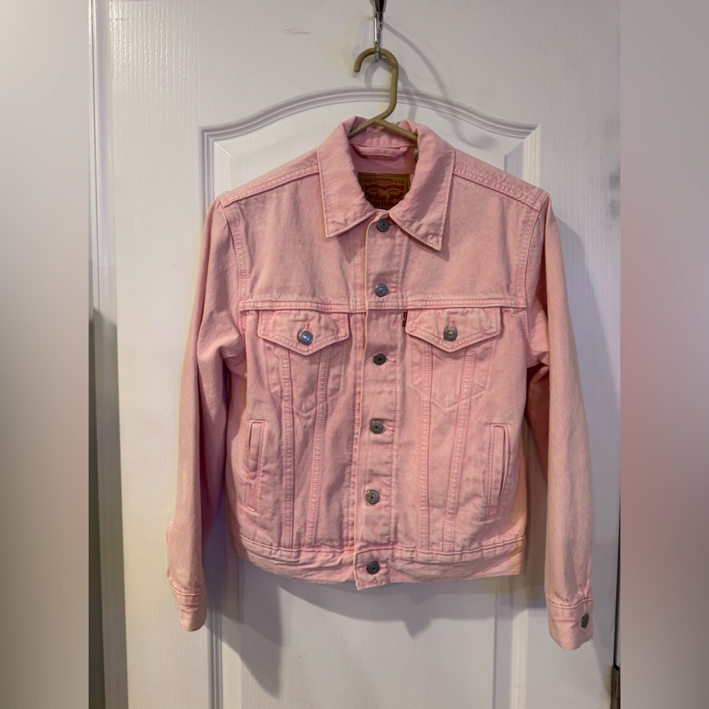 Levi's Original Trucker Jacket in Light Pink Denim